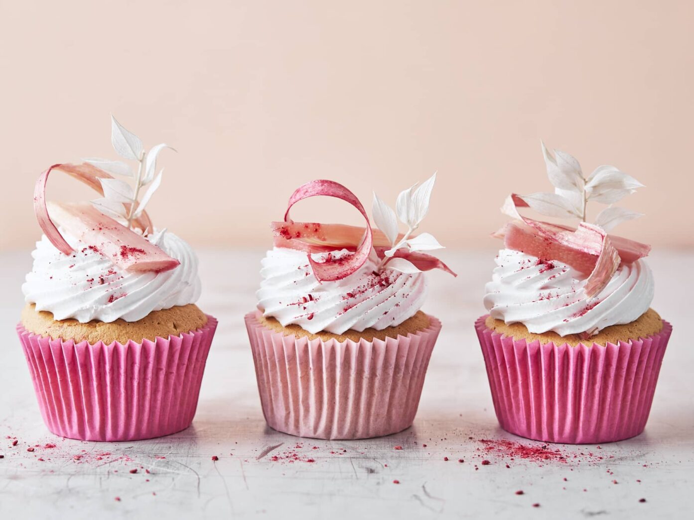 Rhabarber_Cupcake 08 Cupcakes